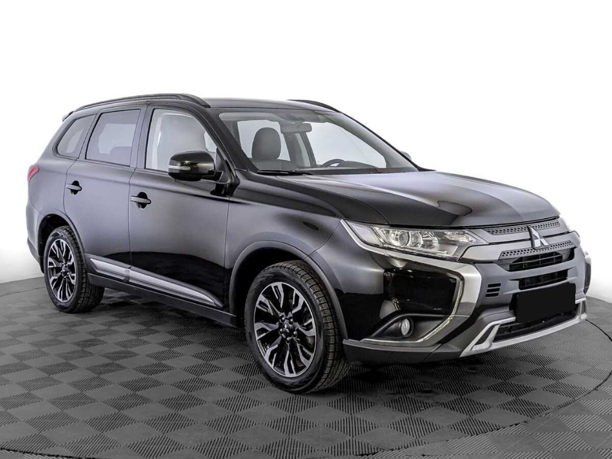 Mitsubishi Outlander 2021 года с пробегом. Фото: #2