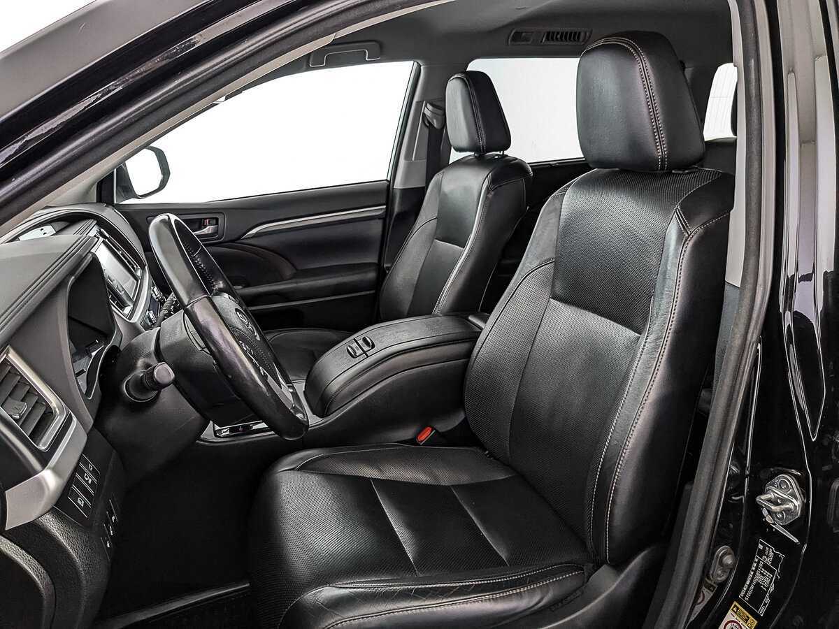 Toyota Highlander 2018 года с пробегом. Фото: #16