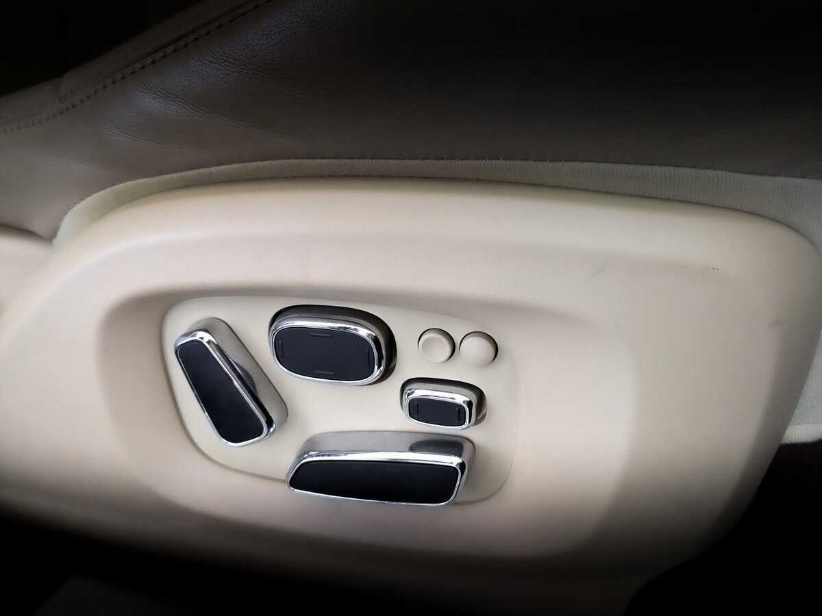 Jaguar XJ 2012 года с пробегом. Фото: #22