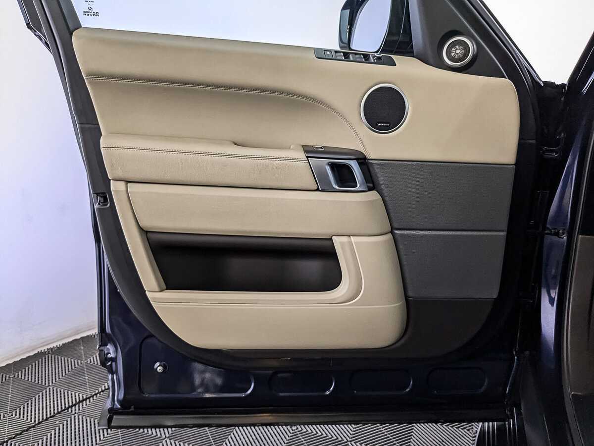 Land Rover Range Rover Sport 2015 года с пробегом. Фото: #18