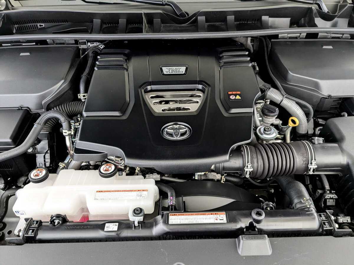 Toyota Land Cruiser 2022 года с пробегом. Фото: #8