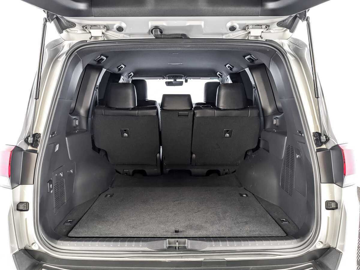 Toyota Land Cruiser 2022 года с пробегом. Фото: #9