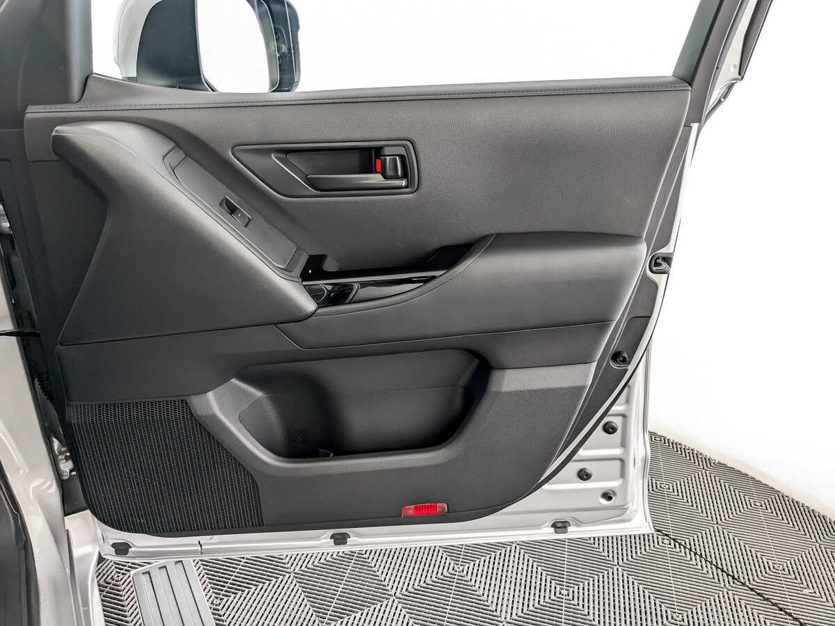 Toyota Land Cruiser 2022 года с пробегом. Фото: #24