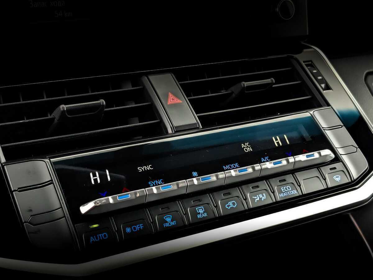 Toyota Land Cruiser 2022 года с пробегом. Фото: #25