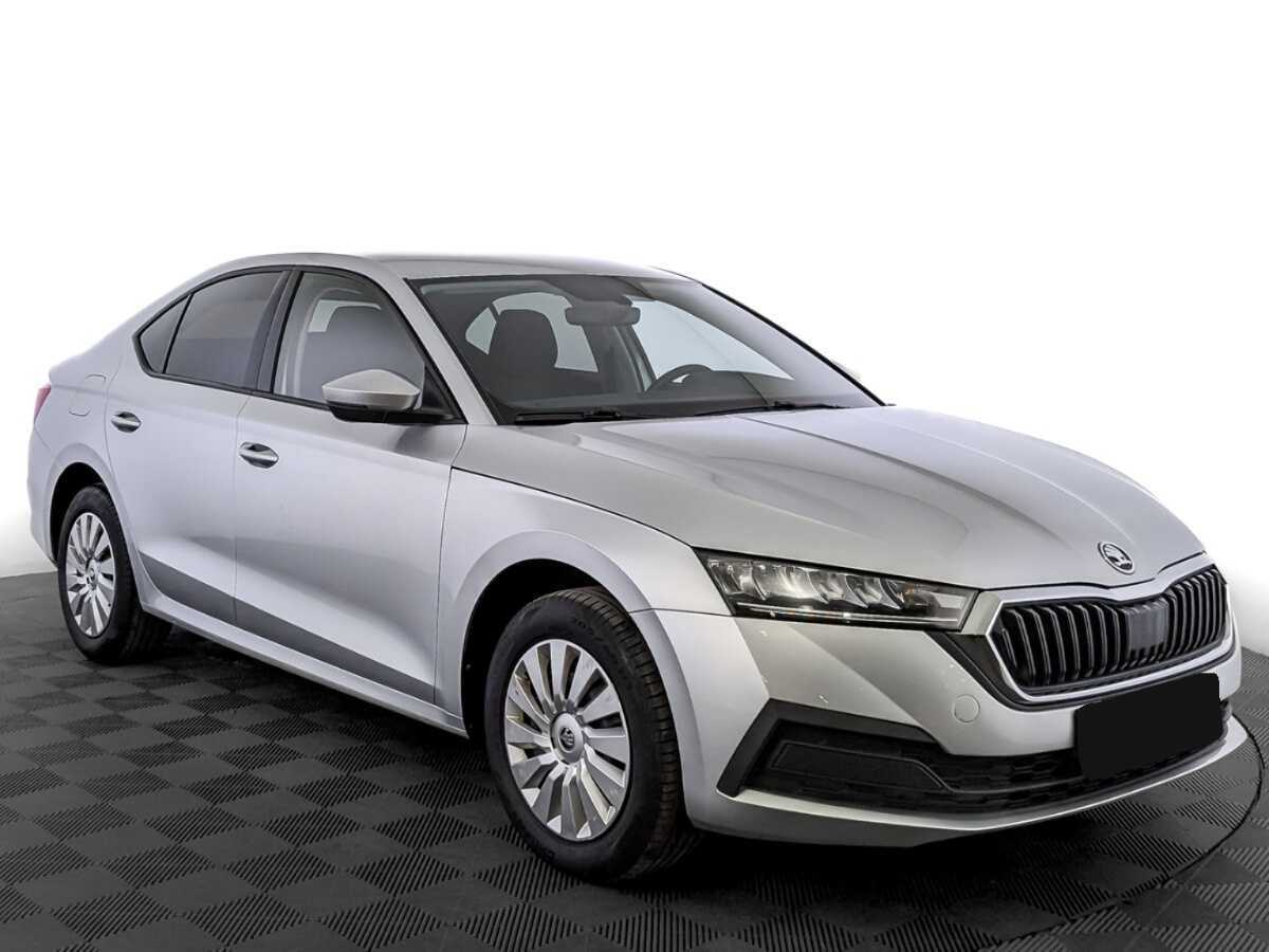 Skoda Octavia 2021 года с пробегом. Фото: #2