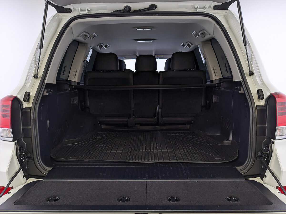 Toyota Land Cruiser 2020 года с пробегом. Фото: #8