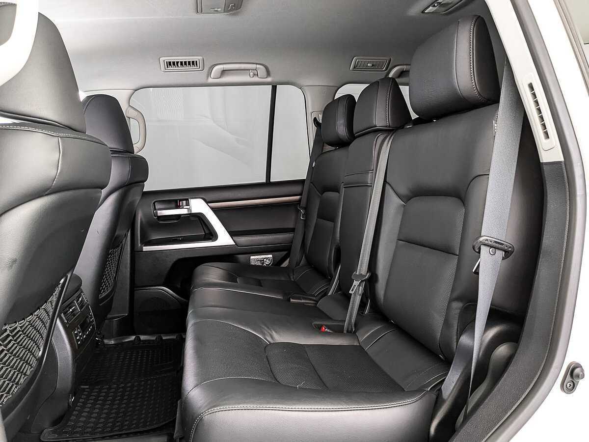 Toyota Land Cruiser 2020 года с пробегом. Фото: #15