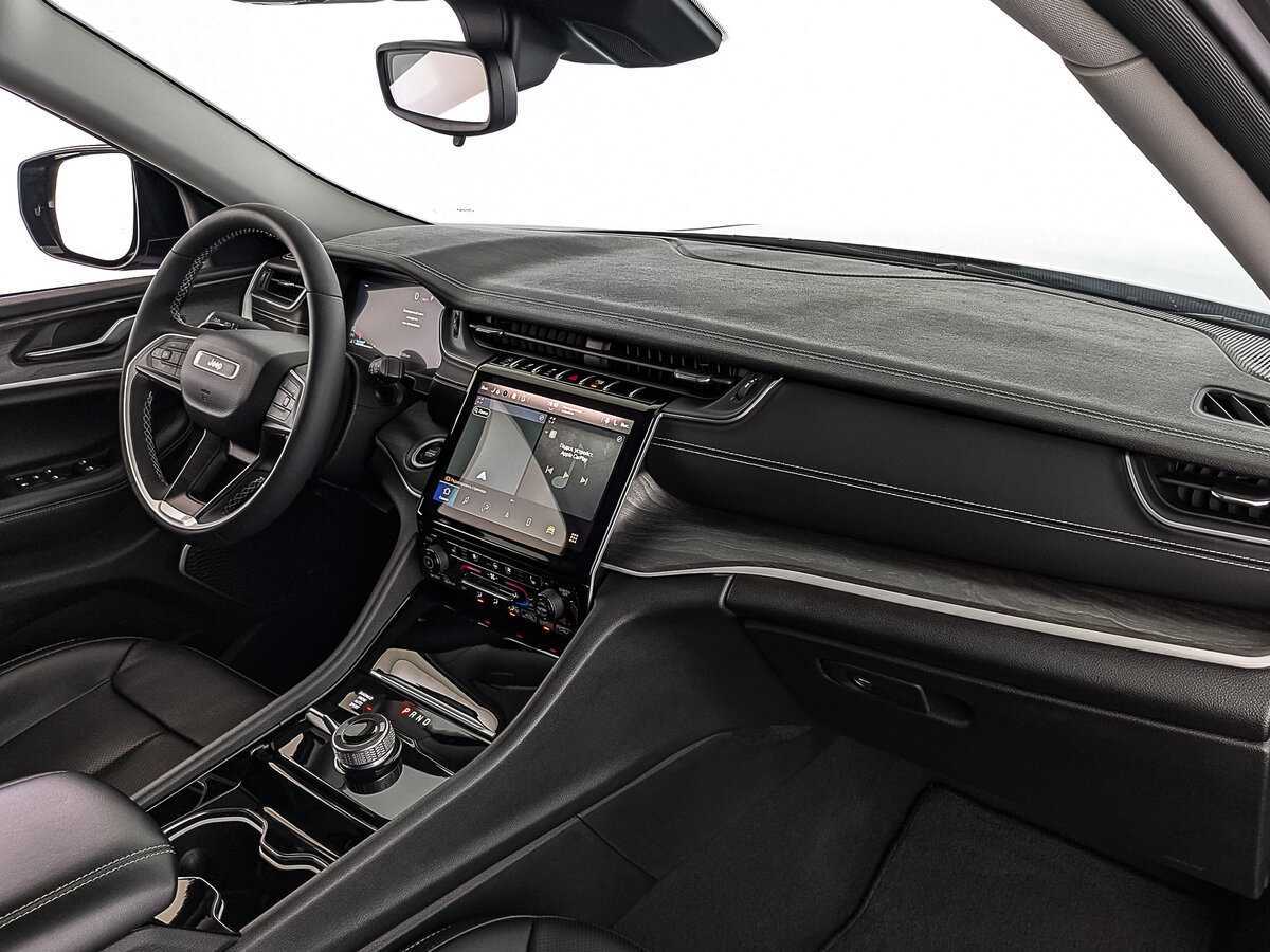 Jeep Grand Cherokee 2023 года с пробегом. Фото: #12