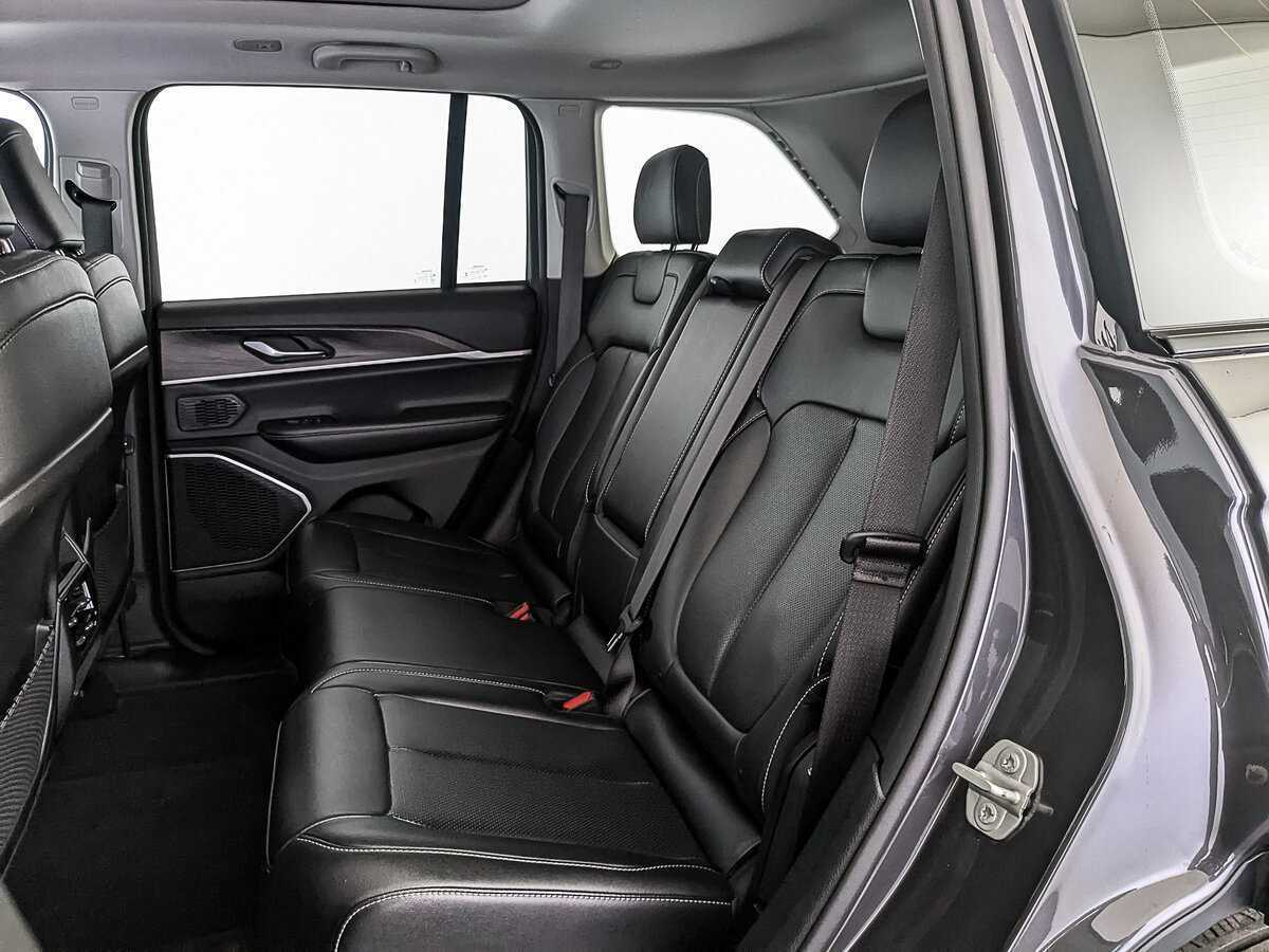 Jeep Grand Cherokee 2023 года с пробегом. Фото: #17