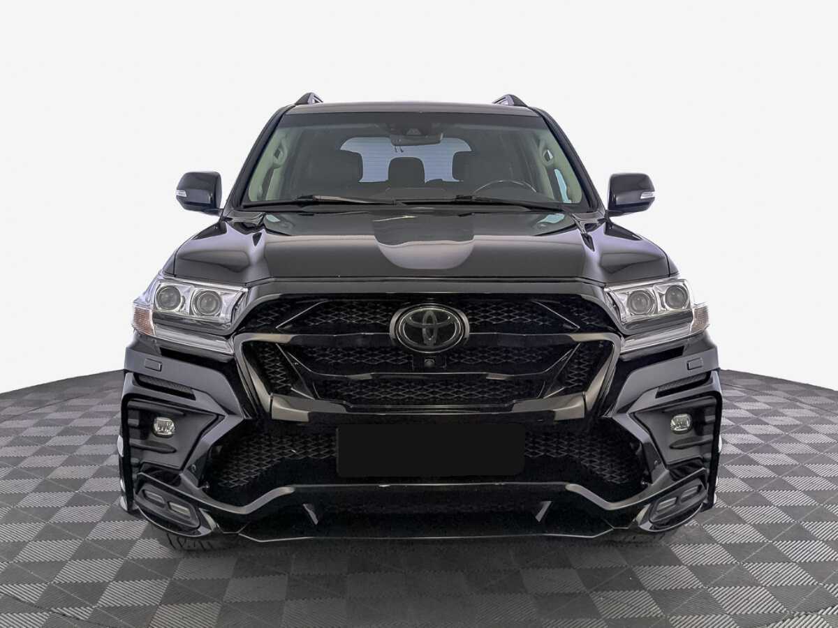 Toyota Land Cruiser 2018 года с пробегом. Фото: #1