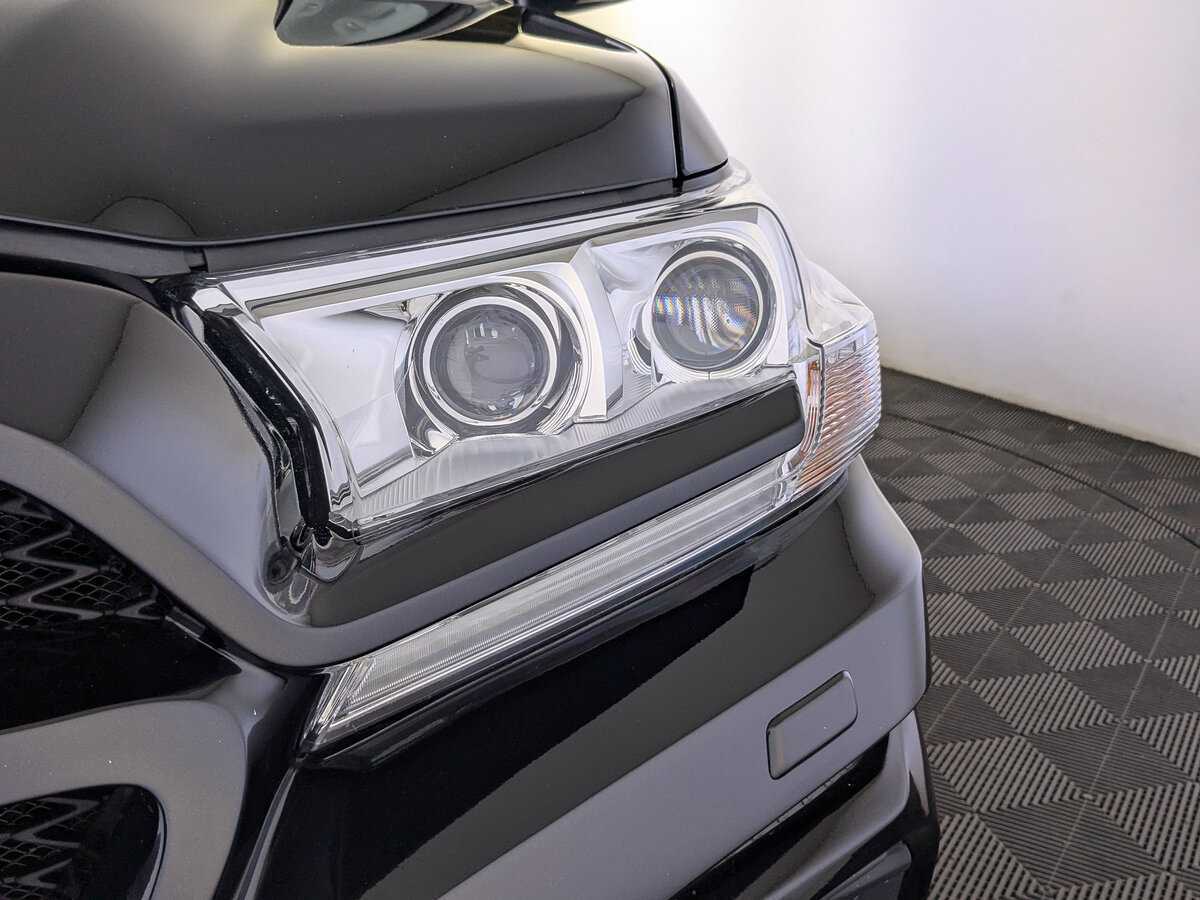 Toyota Land Cruiser 2018 года с пробегом. Фото: #10