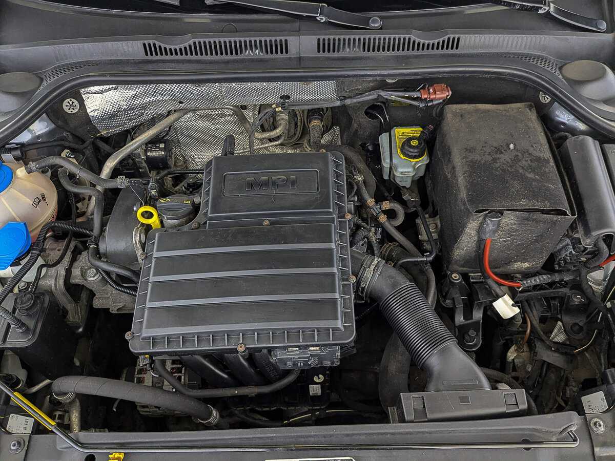 Б/У Фольксваген Джетта 2016 года. Фото: #8