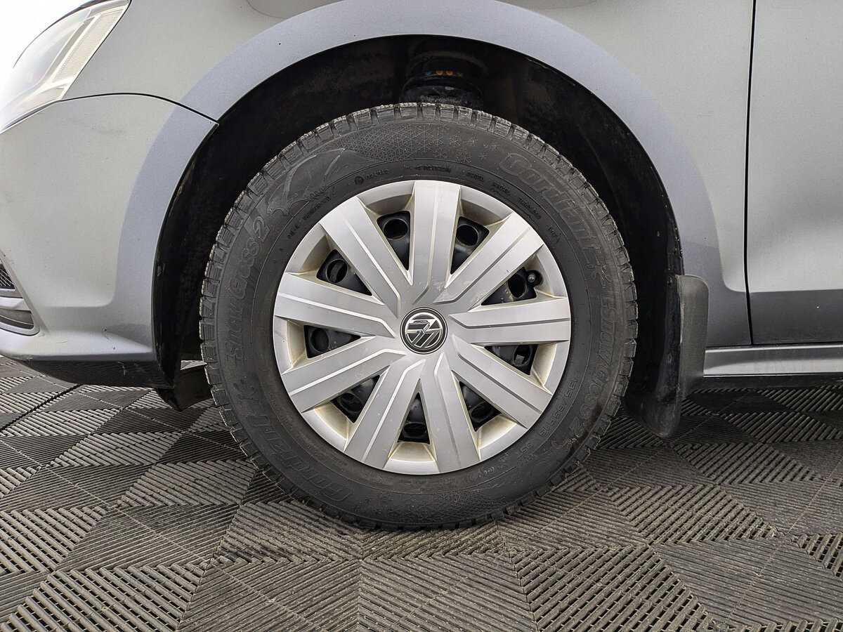 Б/У Фольксваген Джетта 2016 года. Фото: #11