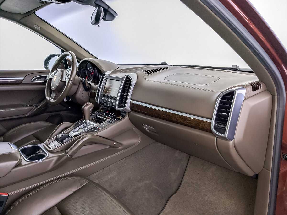 Porsche Cayenne 2013 года с пробегом. Фото: #10