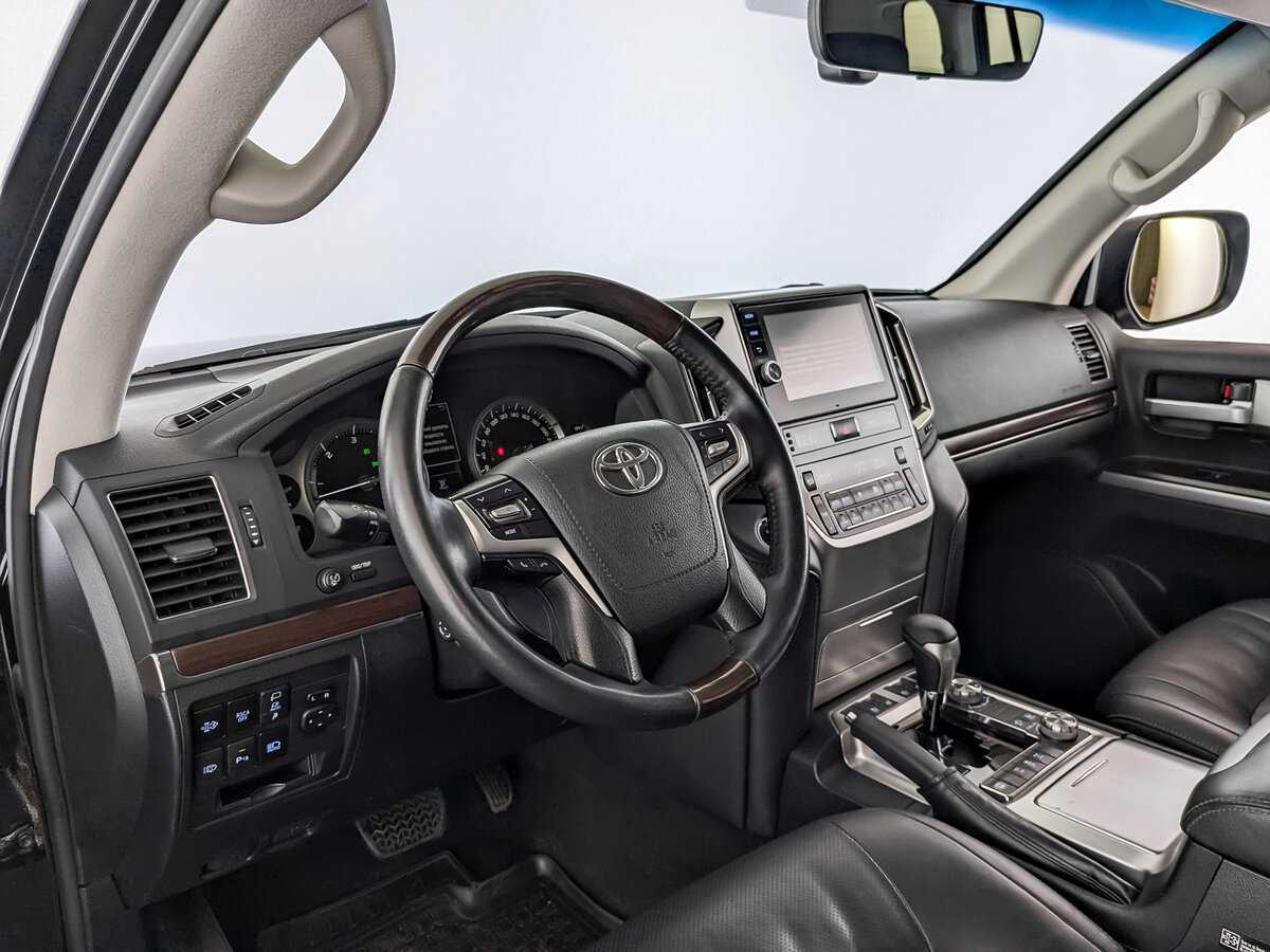 Toyota Land Cruiser 2019 года с пробегом. Фото: #15