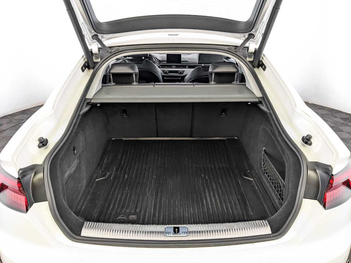 Audi A5 2019 года с пробегом. Фото: #9