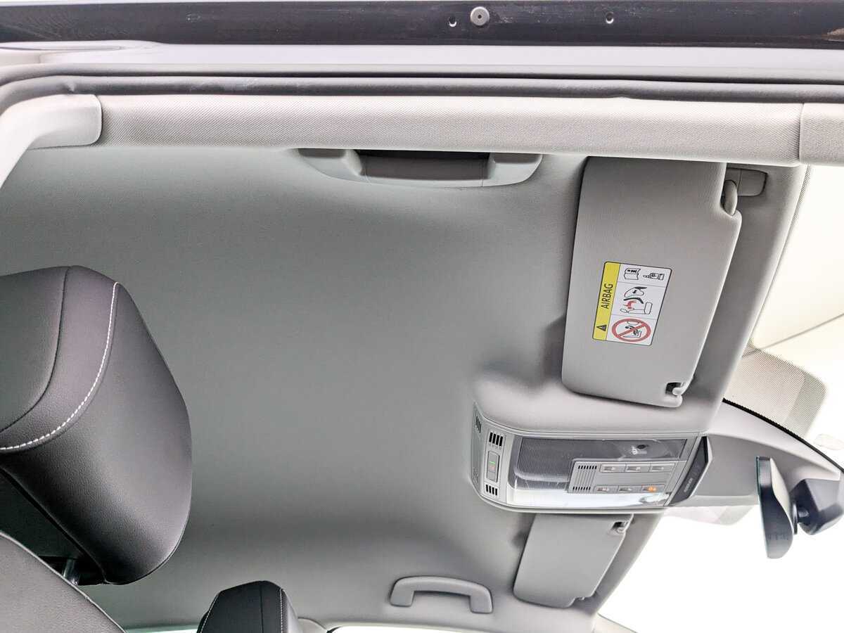 Volkswagen Passat 2021 года с пробегом. Фото: #22