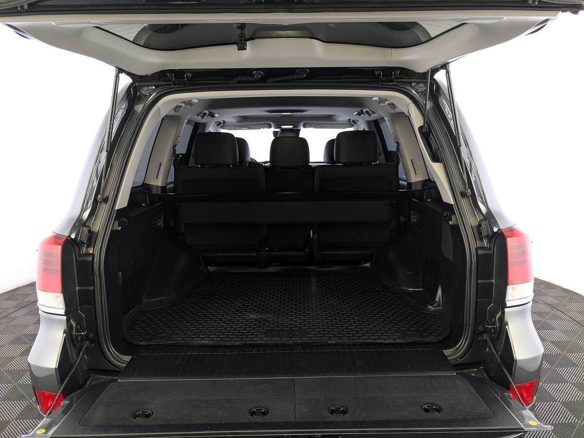 Toyota Land Cruiser 2019 года с пробегом. Фото: #9