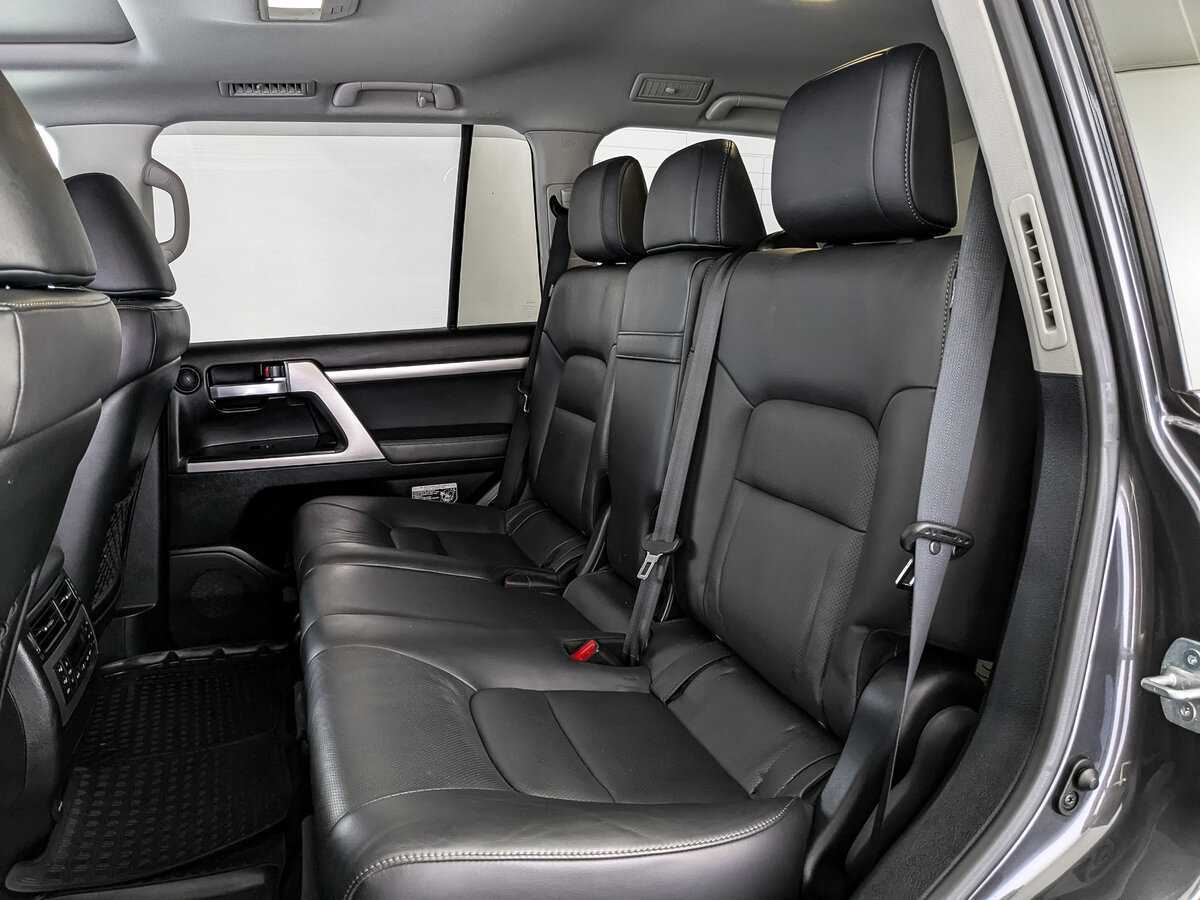 Toyota Land Cruiser 2019 года с пробегом. Фото: #11