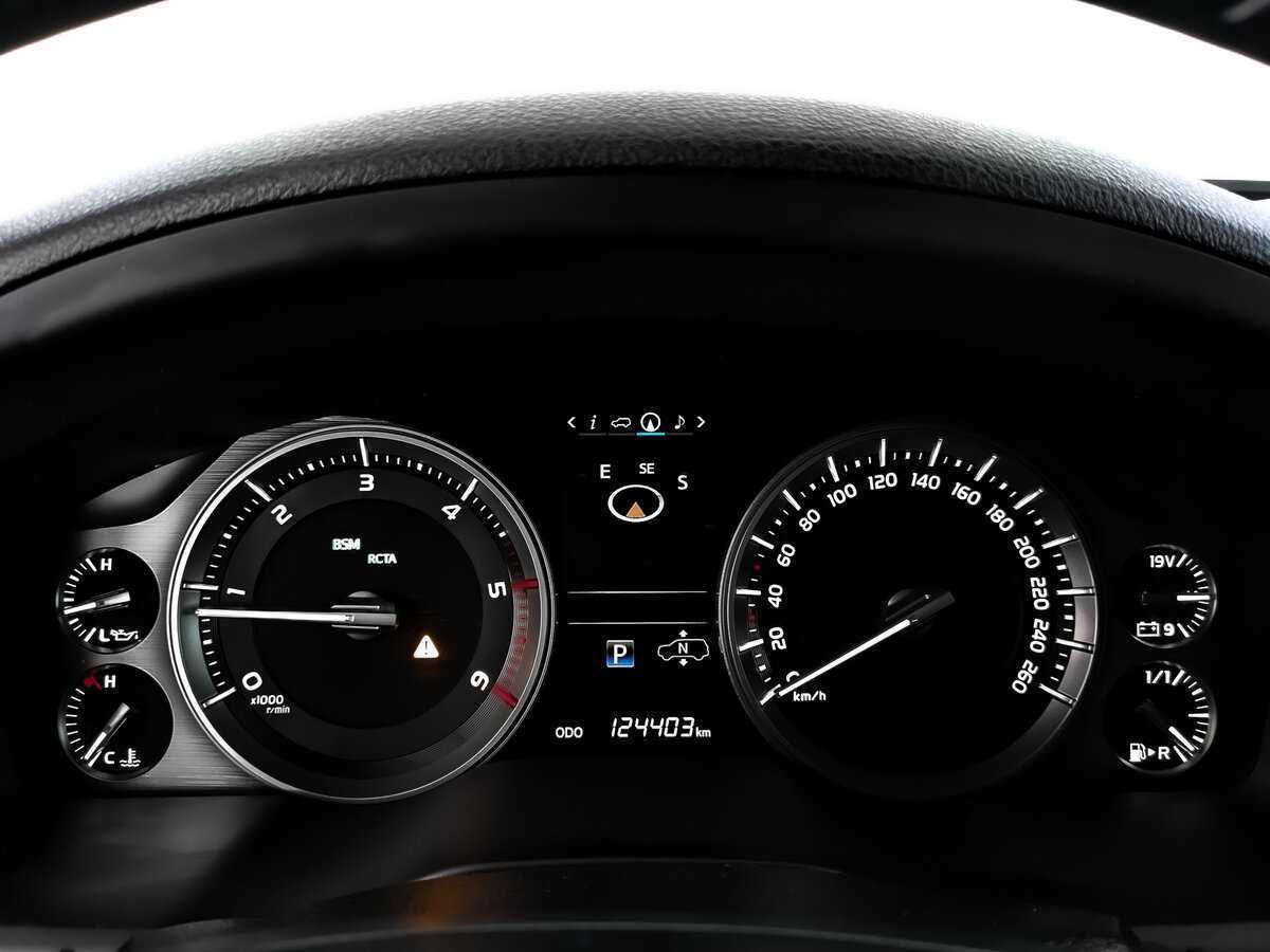 Toyota Land Cruiser 2019 года с пробегом. Фото: #12