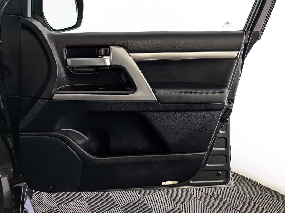 Toyota Land Cruiser 2019 года с пробегом. Фото: #22
