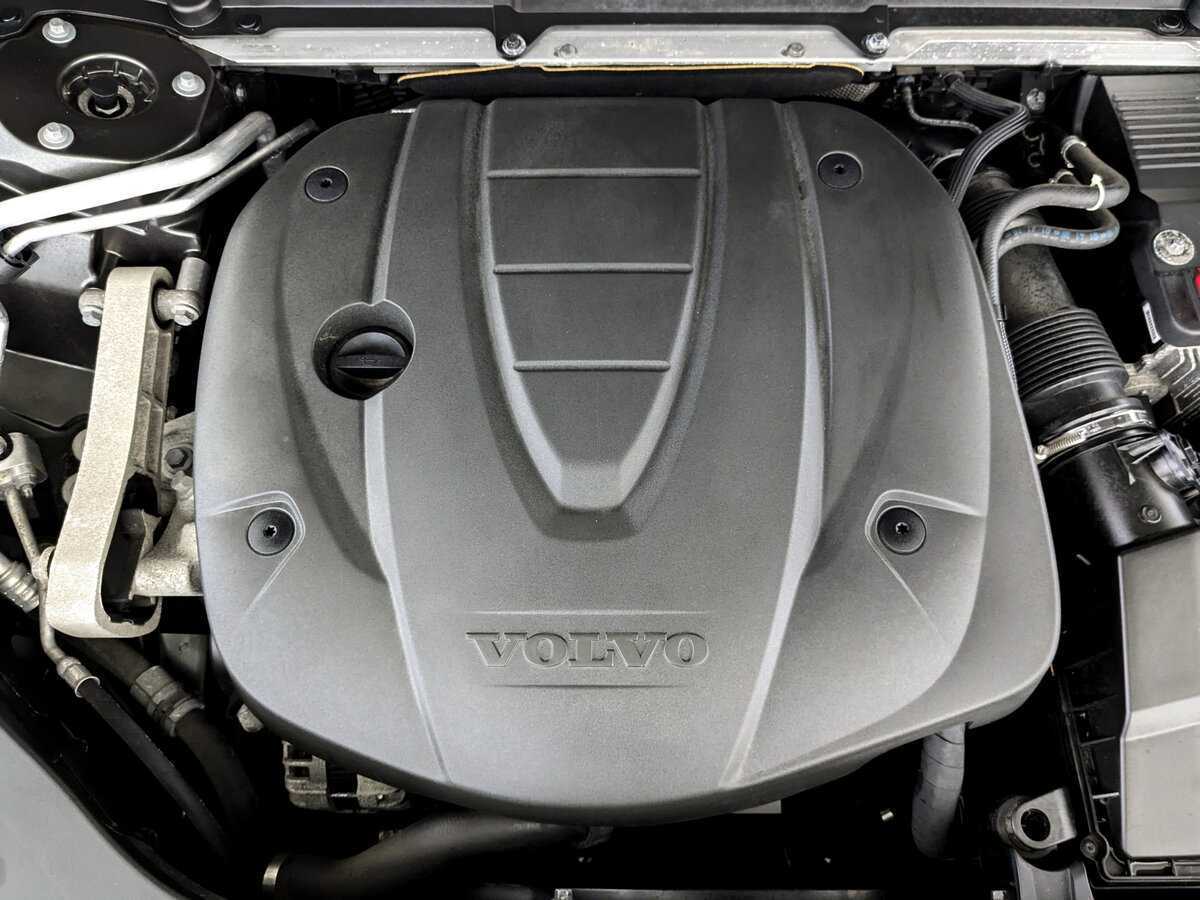 Volvo XC60 2019 года с пробегом. Фото: #8