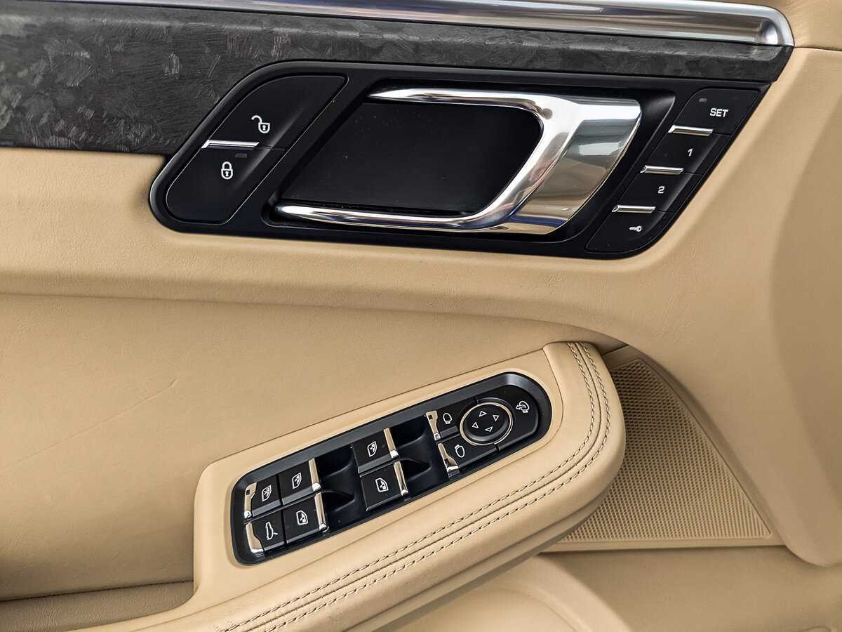 Porsche Macan 2015 года с пробегом. Фото: #26