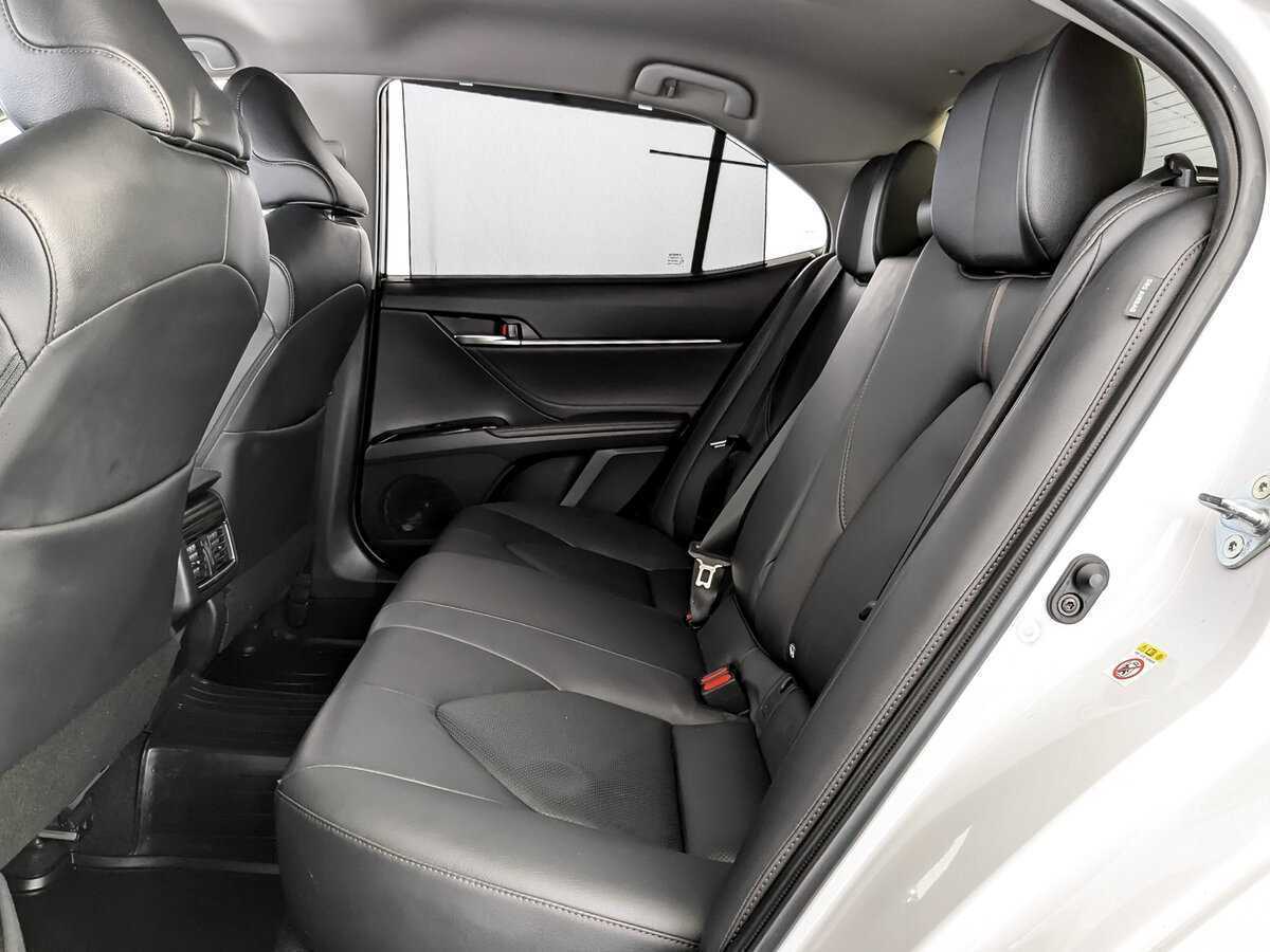 Toyota Camry 2019 года с пробегом. Фото: #11