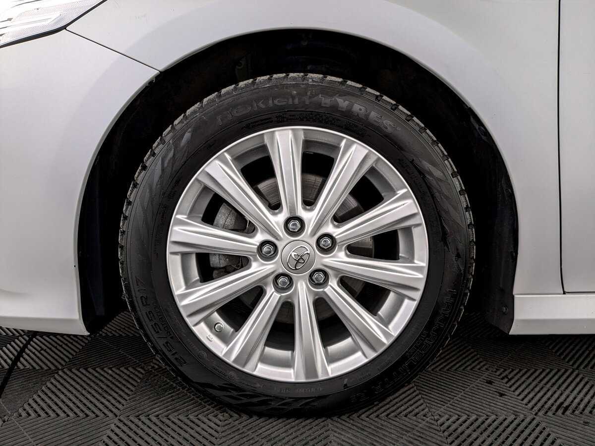 Toyota Camry 2019 года с пробегом. Фото: #17