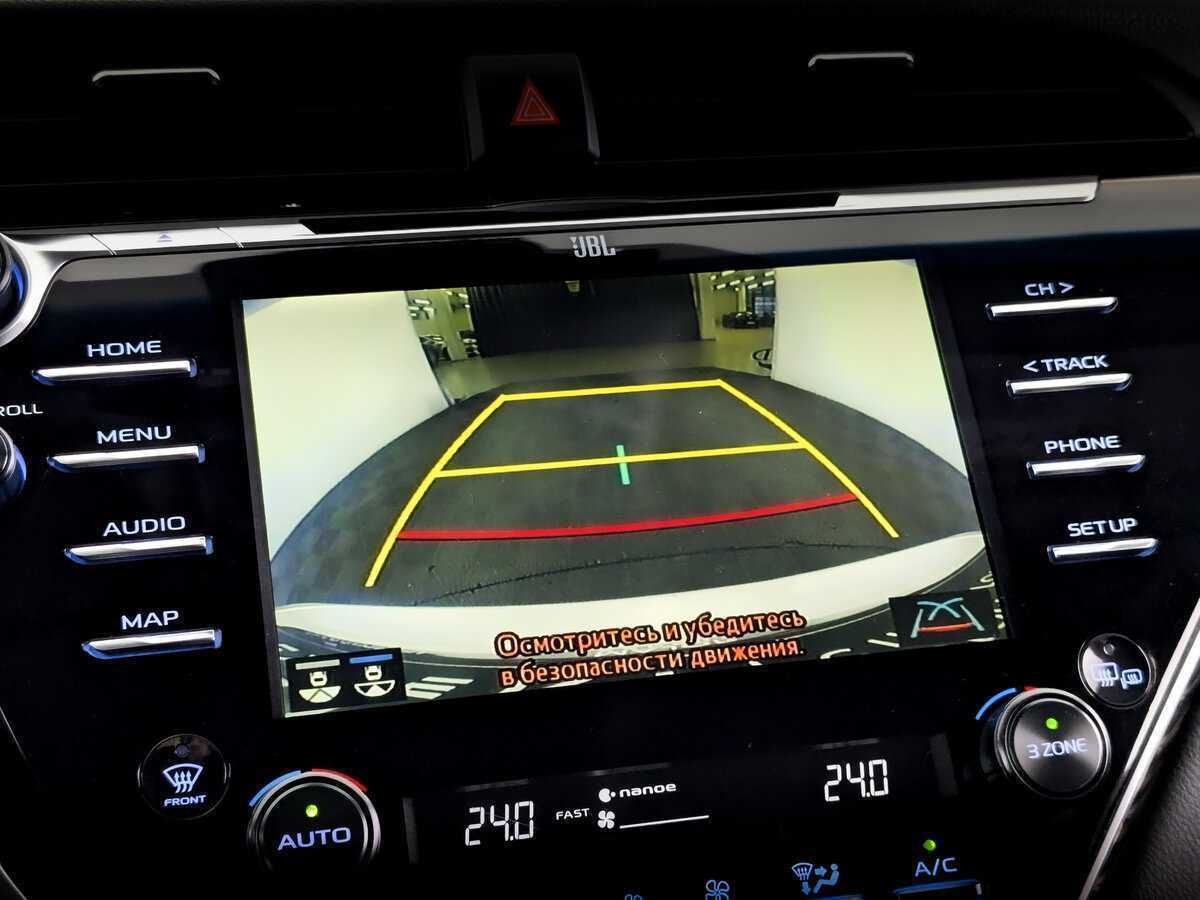 Toyota Camry 2019 года с пробегом. Фото: #26