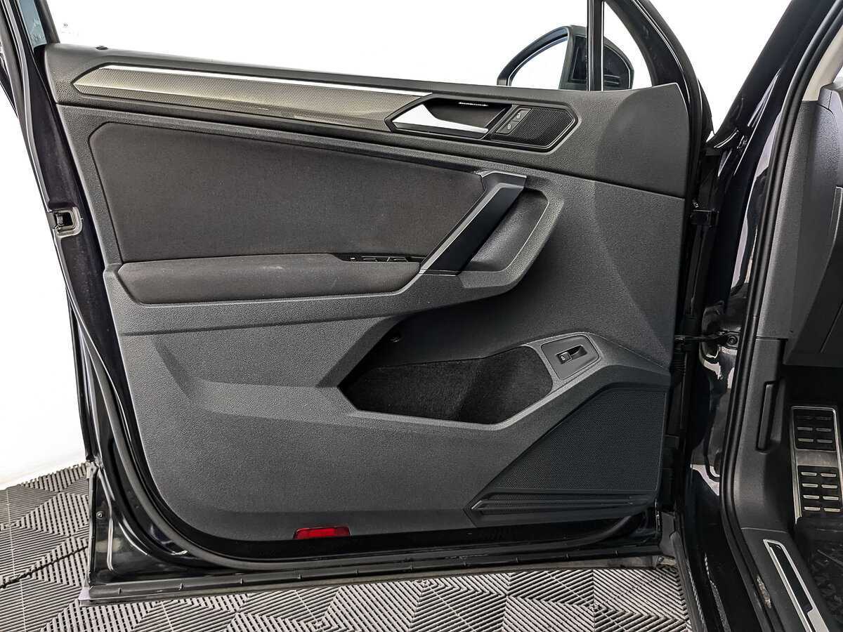 Volkswagen Tiguan 2018 года с пробегом. Фото: #16