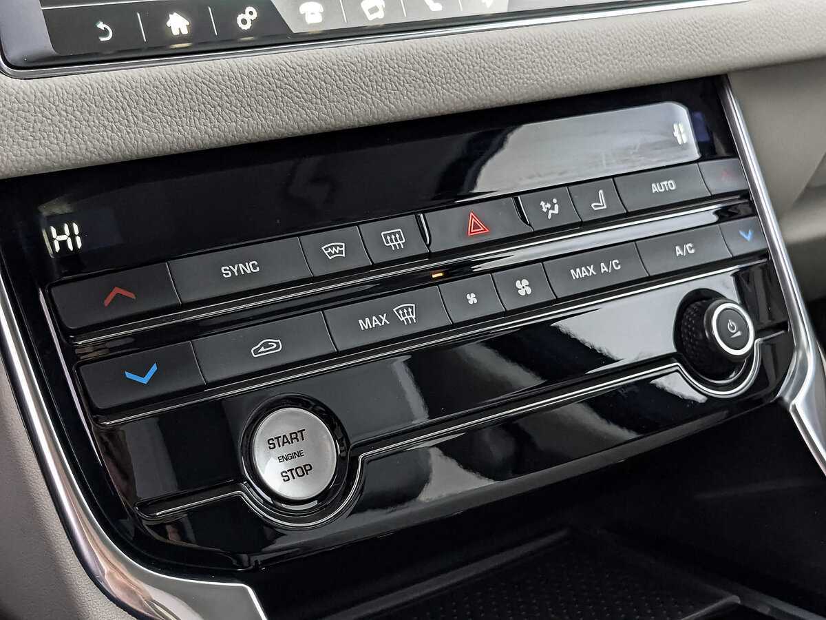 Jaguar XF 2018 года с пробегом. Фото: #25