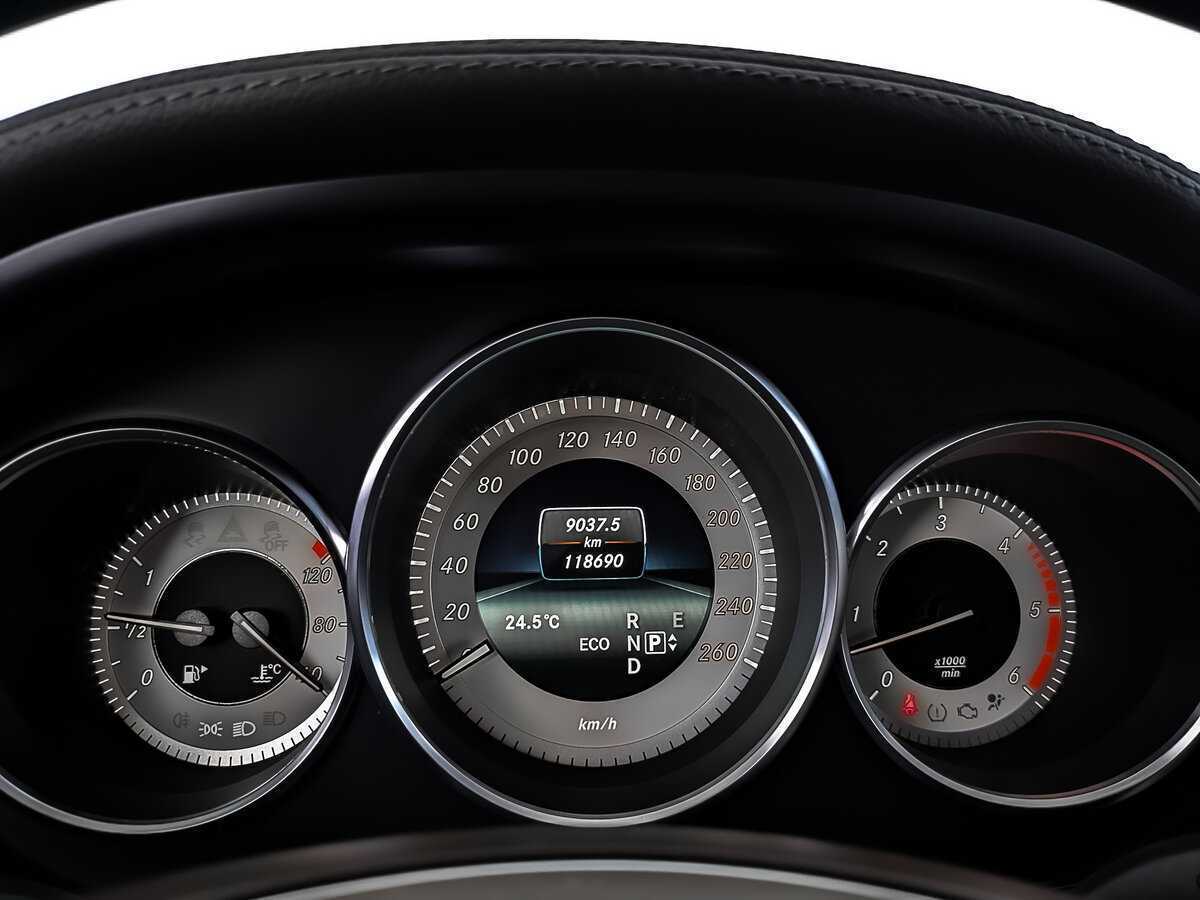 Mercedes-Benz CLS 2015 года с пробегом. Фото: #15