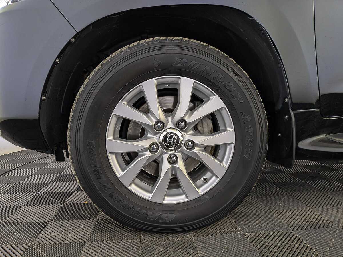 Toyota Land Cruiser 2018 года с пробегом. Фото: #11