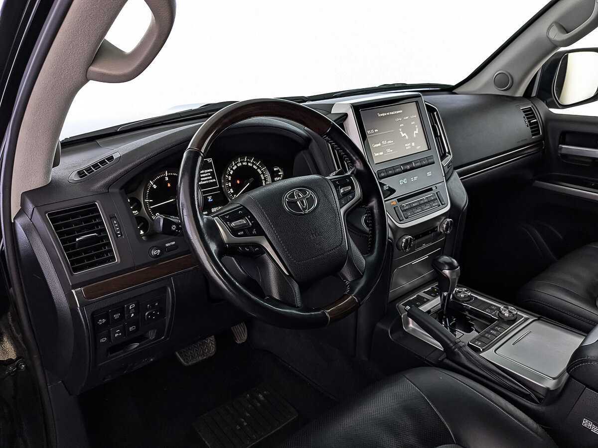 Toyota Land Cruiser 2018 года с пробегом. Фото: #14