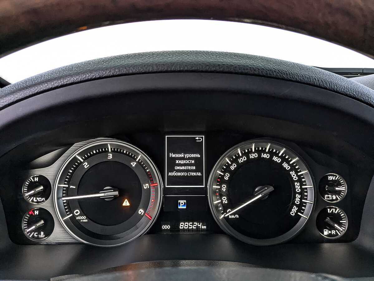 Toyota Land Cruiser 2018 года с пробегом. Фото: #15