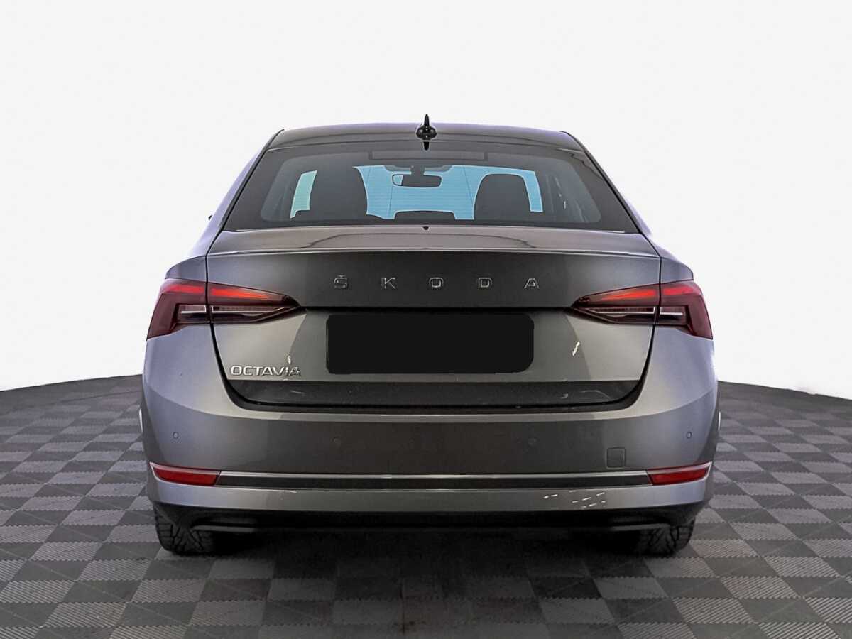 Skoda Octavia 2021 года с пробегом. Фото: #5