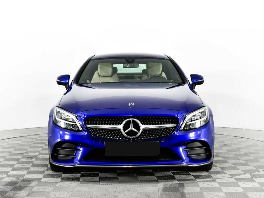 Mercedes-Benz C-Класс 2019 года с пробегом. Фото: #1