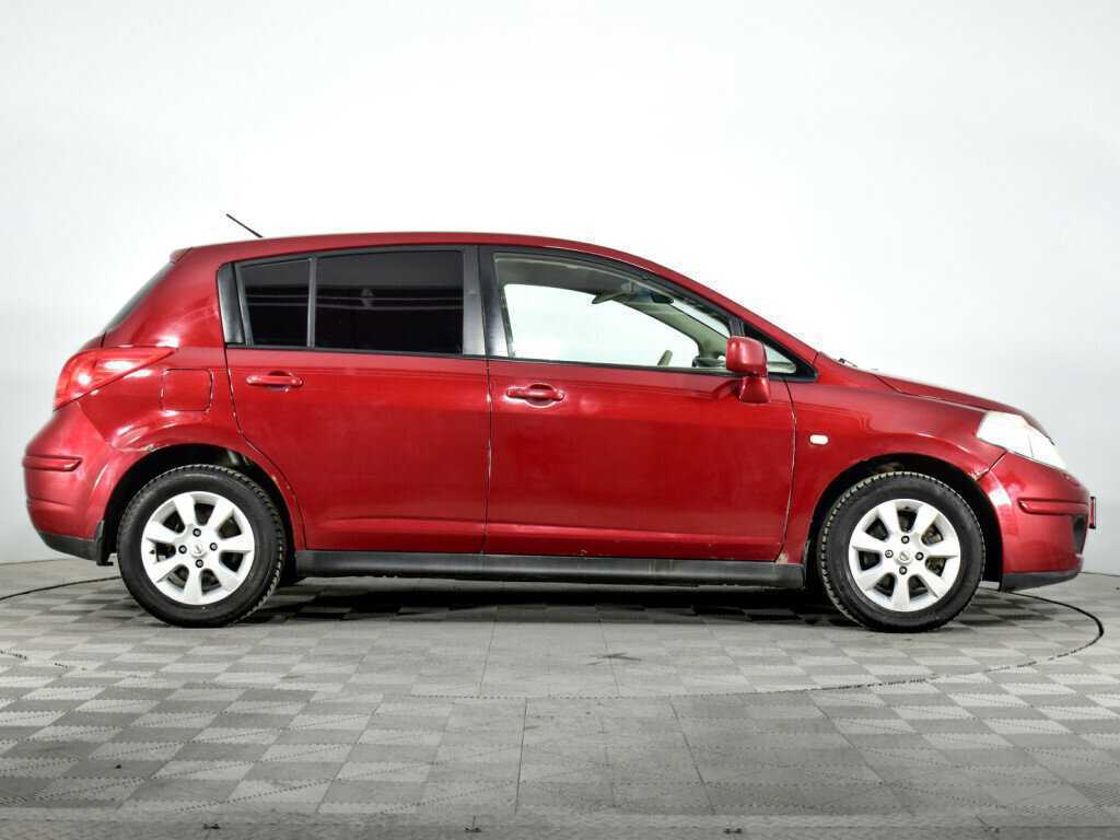 Nissan Tiida 2008 года с пробегом. Фото: #3