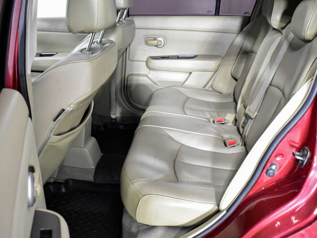 Nissan Tiida 2008 года с пробегом. Фото: #9