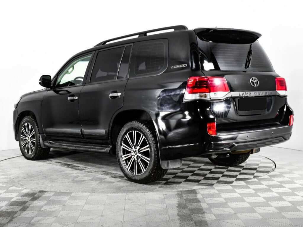 Toyota Land Cruiser 2013 года с пробегом. Фото: #6