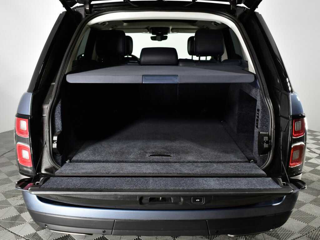 Land Rover Range Rover 2018 года с пробегом. Фото: #18