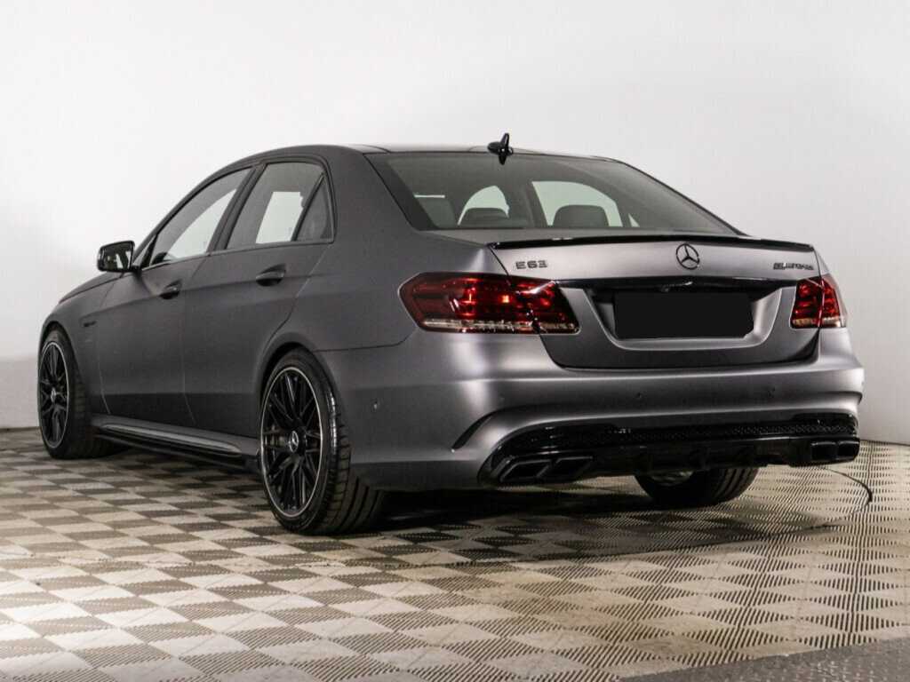 Mercedes-Benz E-Класс AMG 2014 года с пробегом. Фото: #6