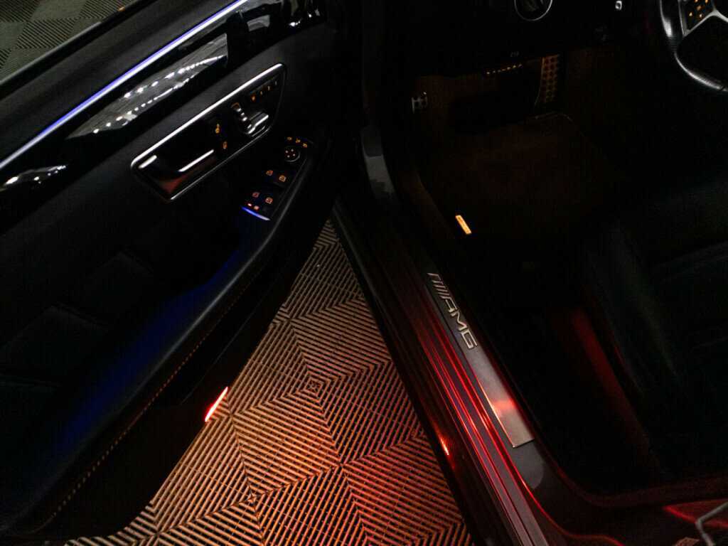 Mercedes-Benz E-Класс AMG 2014 года с пробегом. Фото: #30