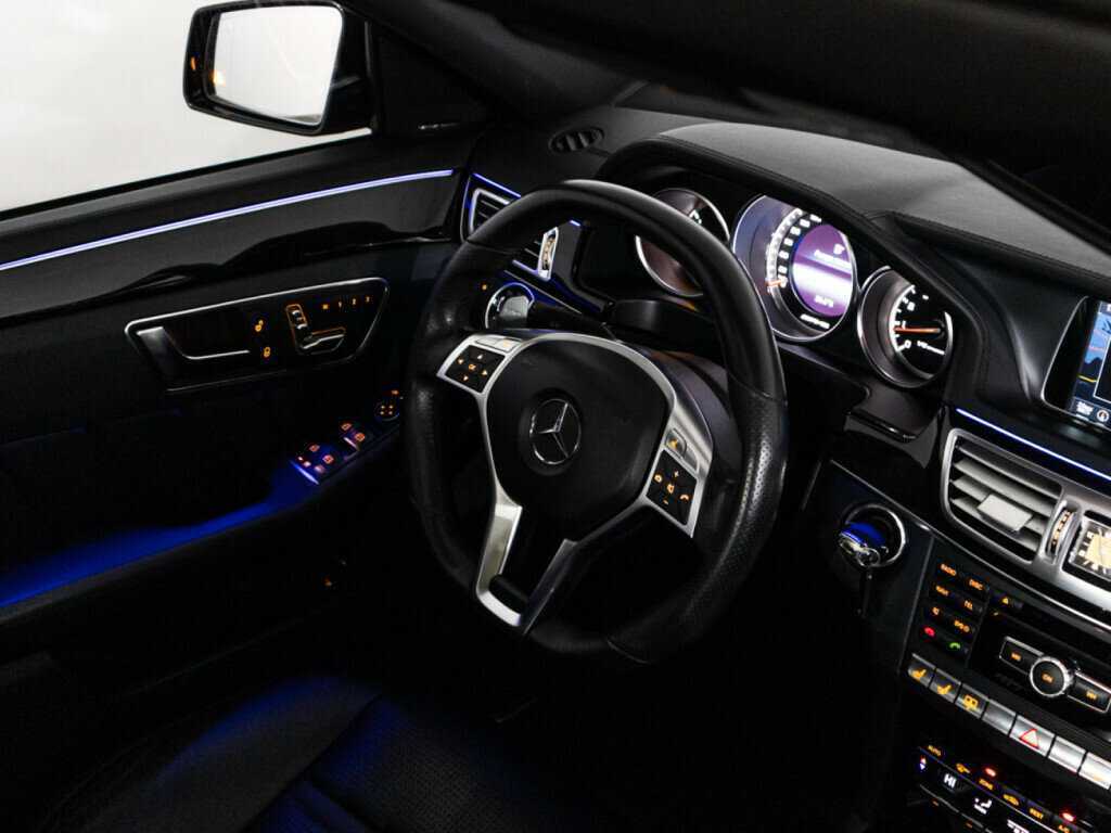 Mercedes-Benz E-Класс AMG 2014 года с пробегом. Фото: #31