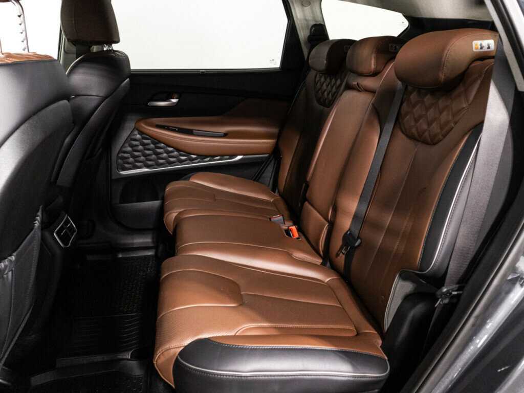 Hyundai Santa Fe 2021 года с пробегом. Фото: #9
