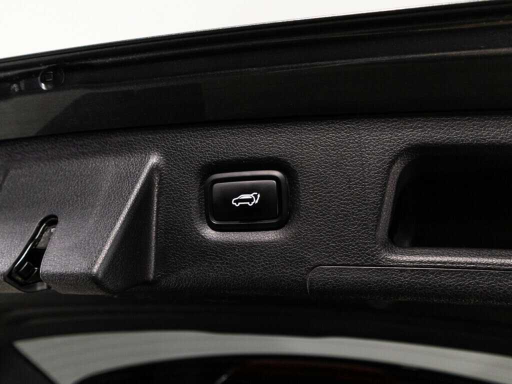 Hyundai Santa Fe 2021 года с пробегом. Фото: #14