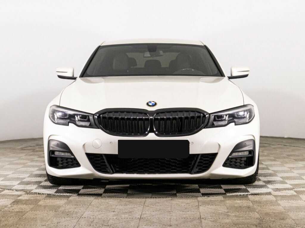 BMW 3 серии 2019 года с пробегом. Фото: #1