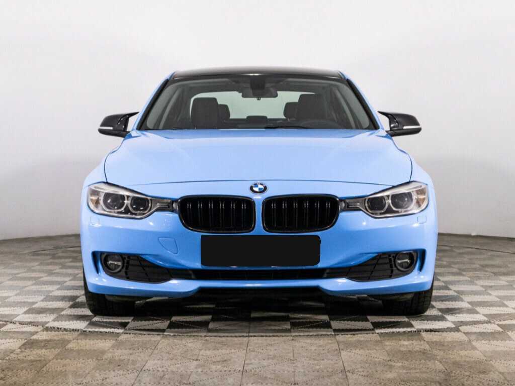 BMW 3 серии 2013 года с пробегом. Фото: #1