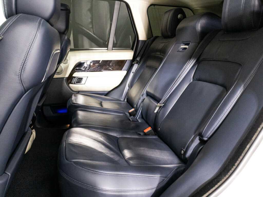 Land Rover Range Rover 2019 года с пробегом. Фото: #8
